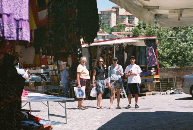 r403516.jpg